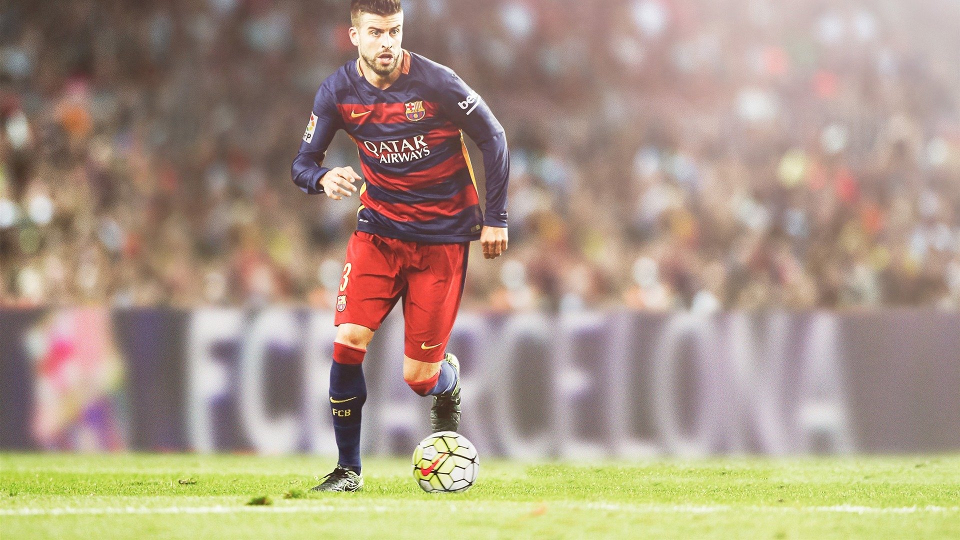 拜仁5-2大捷奥格斯堡,莱万完成帽子戏法,德甲_拜仁6-0大胜夺冠莱万戴帽